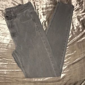 NWOT American Eagle SUPER hi-rise Jegging!